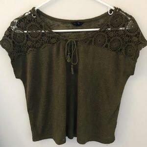 green Aeropostale flowy top